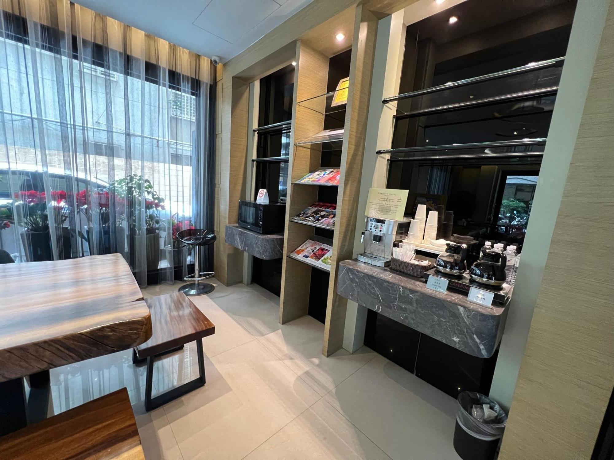 台北馥華商旅 松江館 Hotell Taipei Exteriör bild