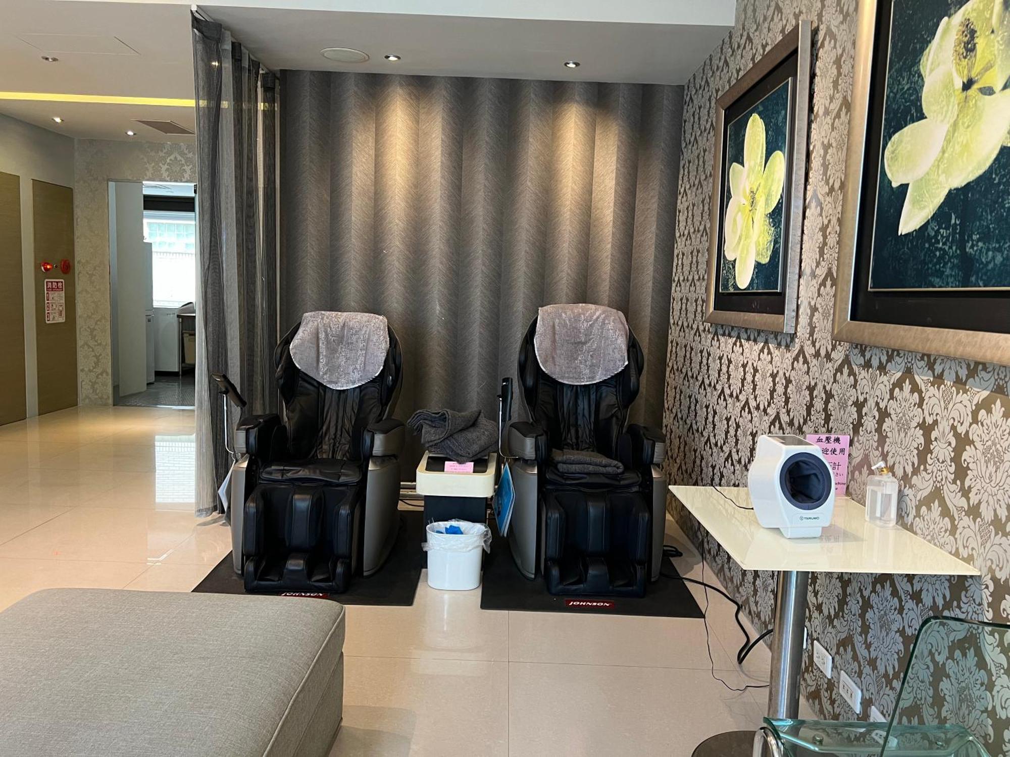 台北馥華商旅 松江館 Hotell Taipei Exteriör bild